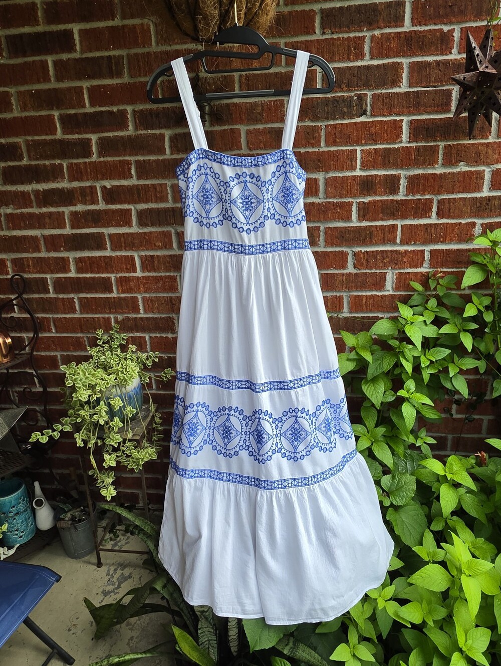 White and Blue Cotton Embroidered Maxi Dress Medium